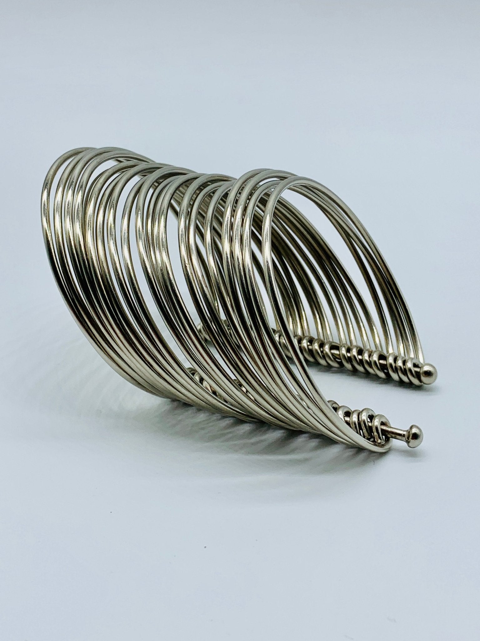 ANNAELLE Cuff - Maison Numéro 12