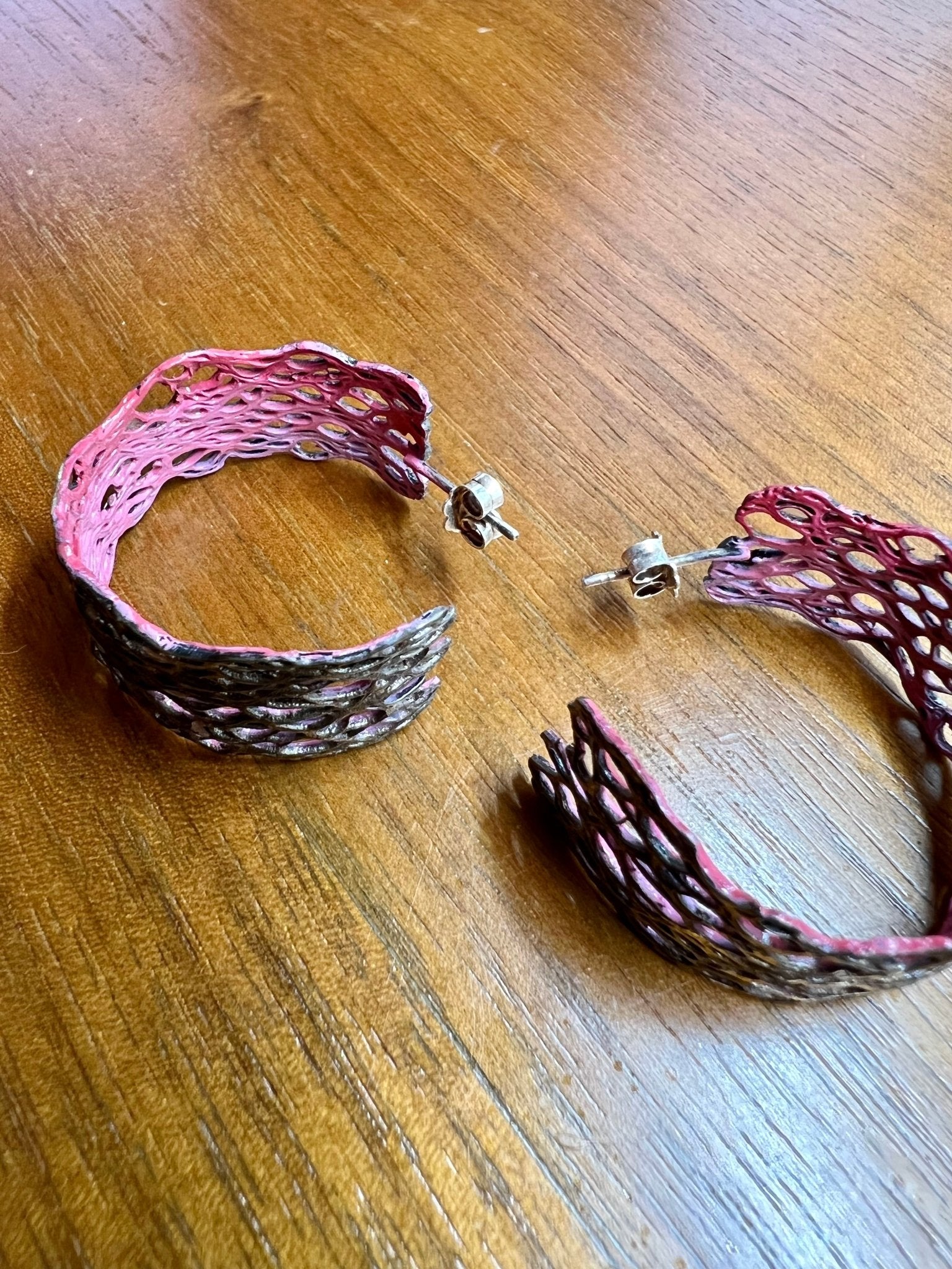 TRECY Hoops Earrings - Maison Numéro 12