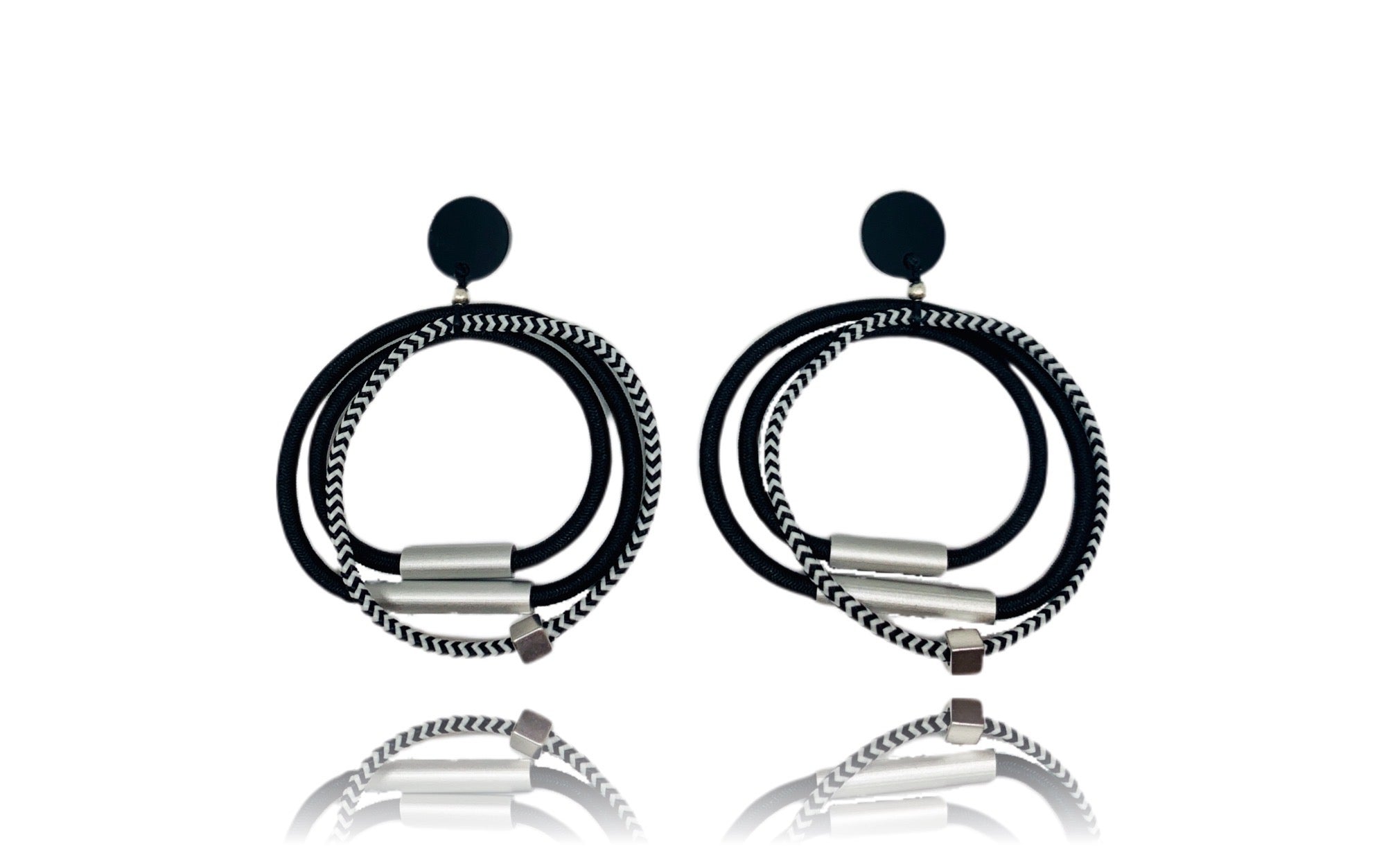 FADI Earrings - Maison Numéro 12