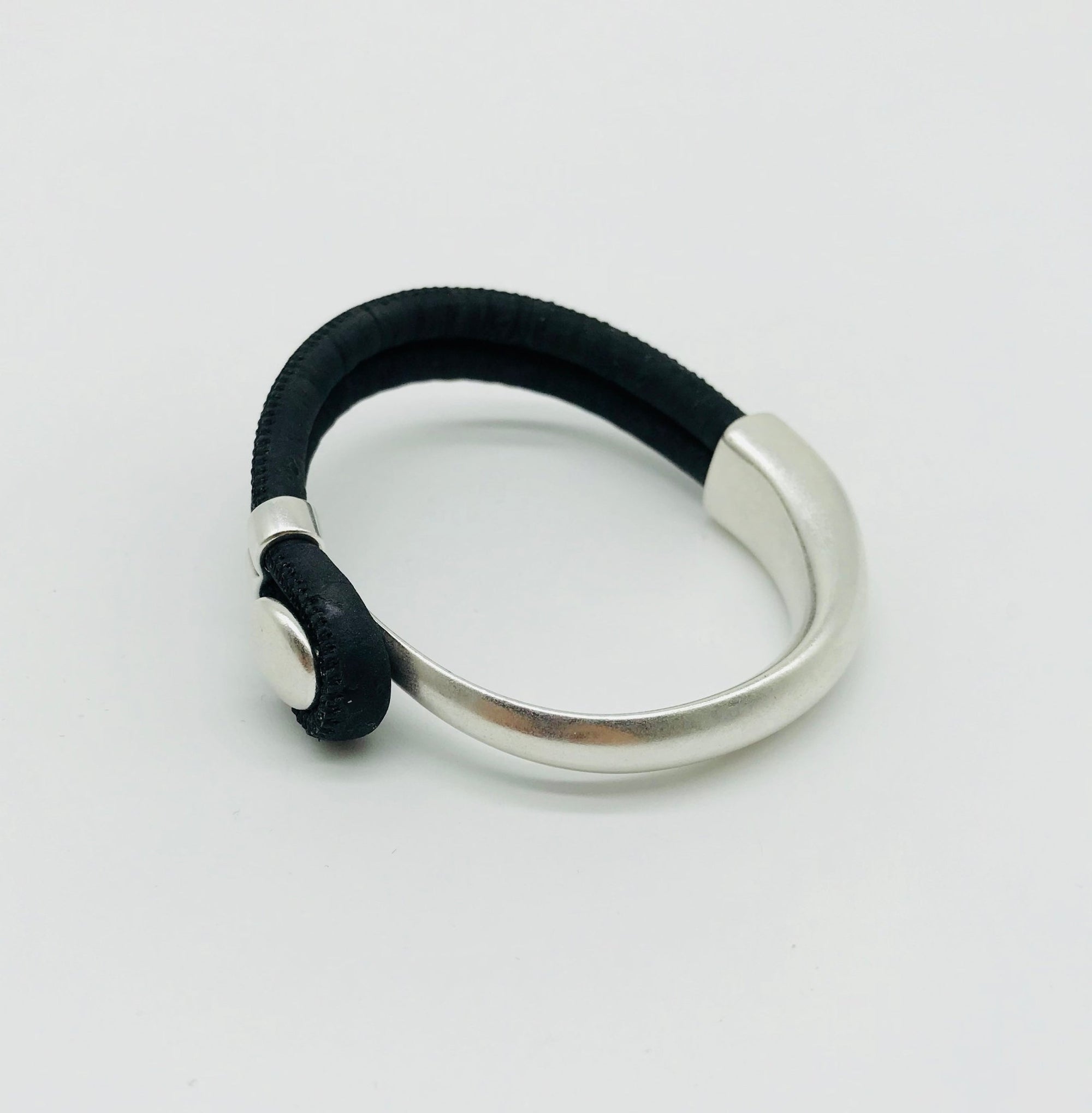 LEAT Bracelet - Maison Numéro 12