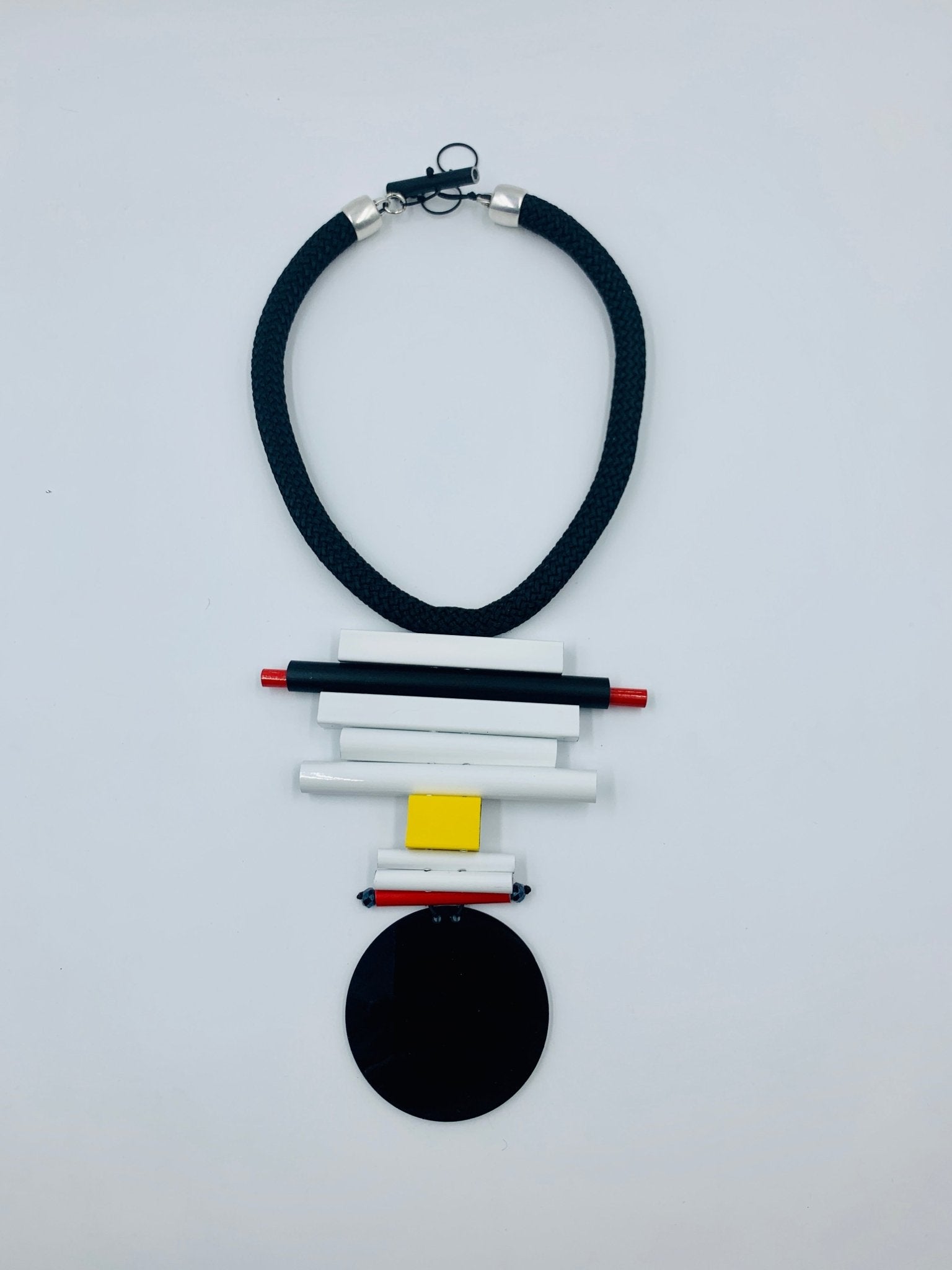 Collier TOTEM - Maison Numéro 12