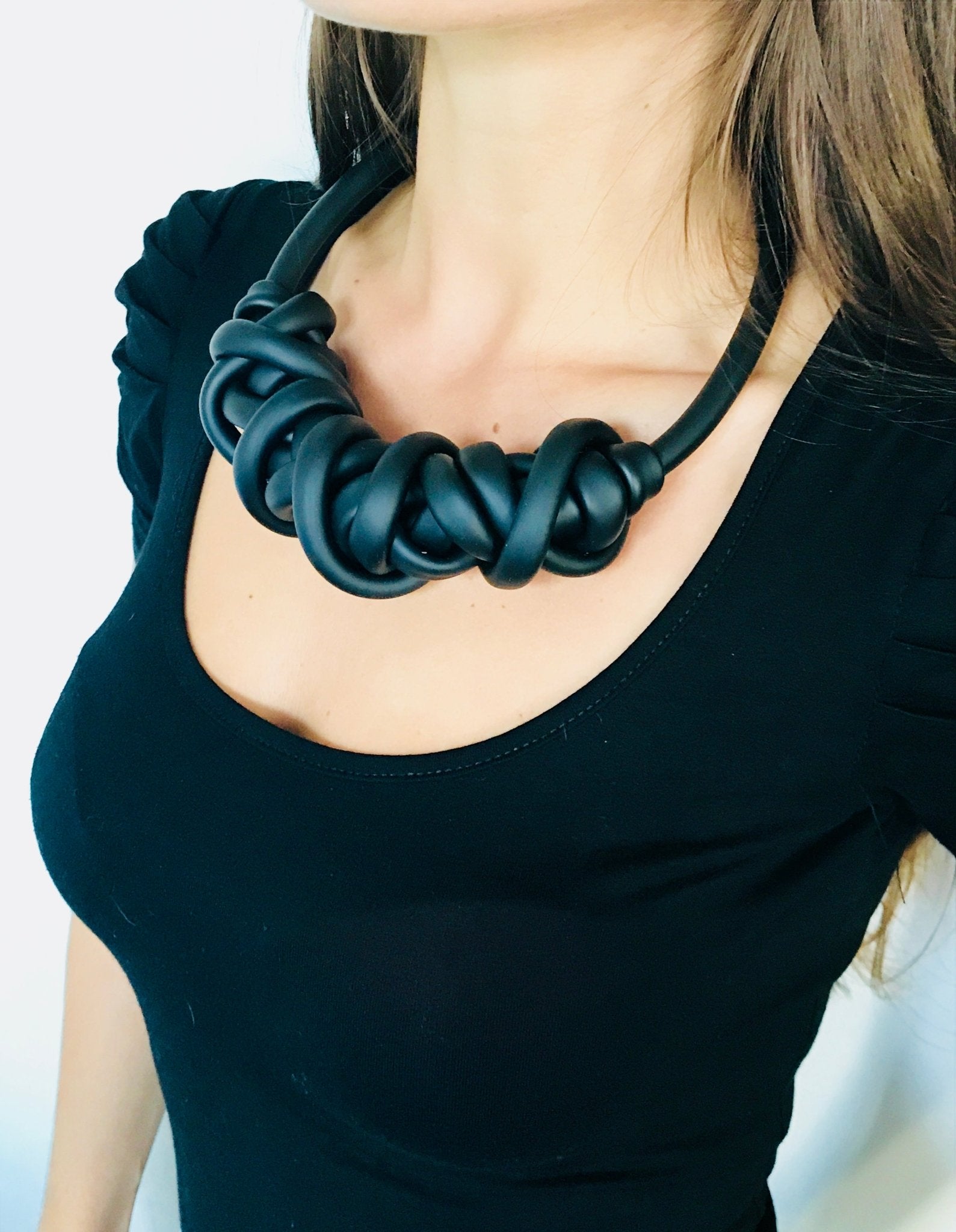 WRAP Necklace - Maison Numéro 12