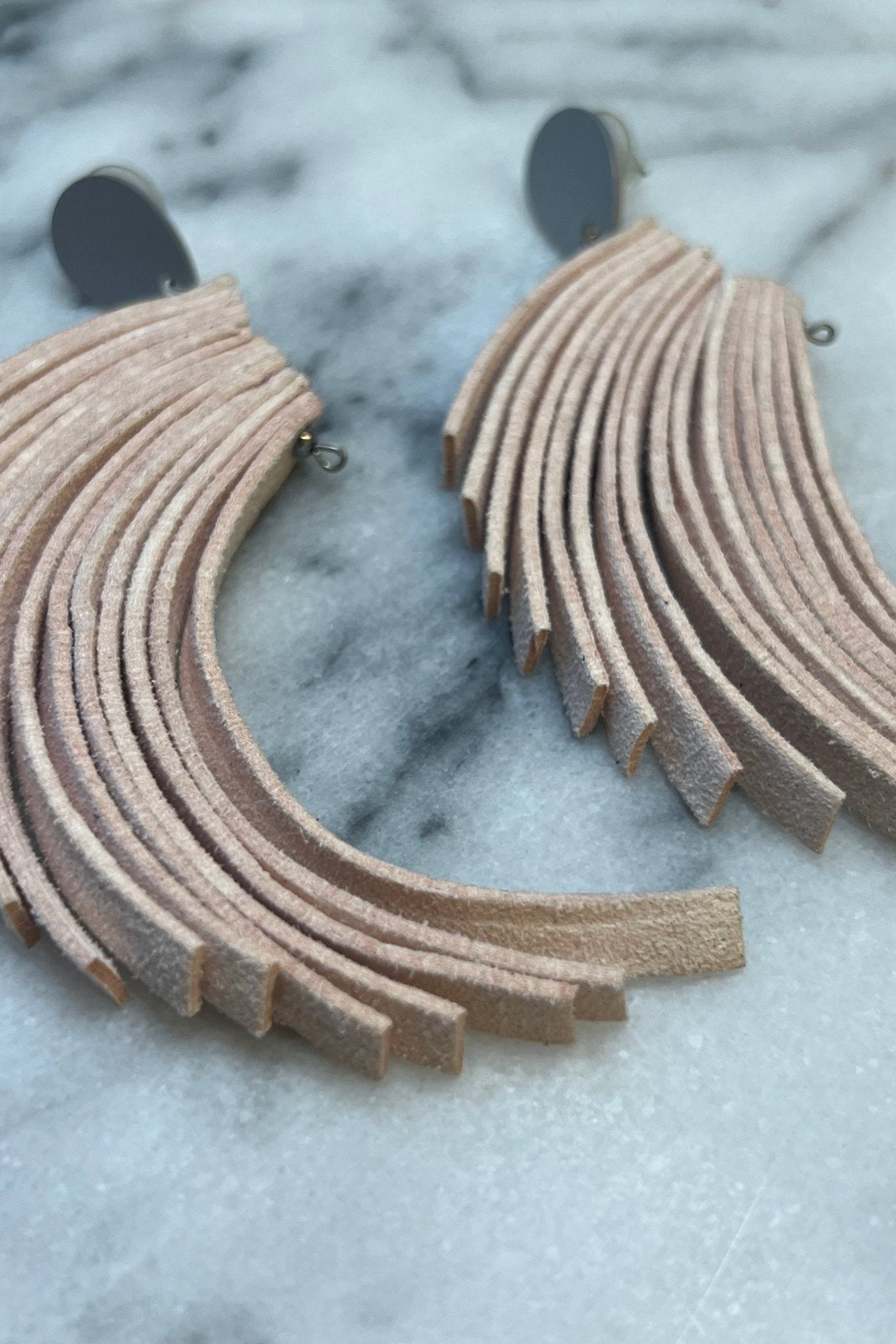 AILE Earrings - Maison Numéro 12