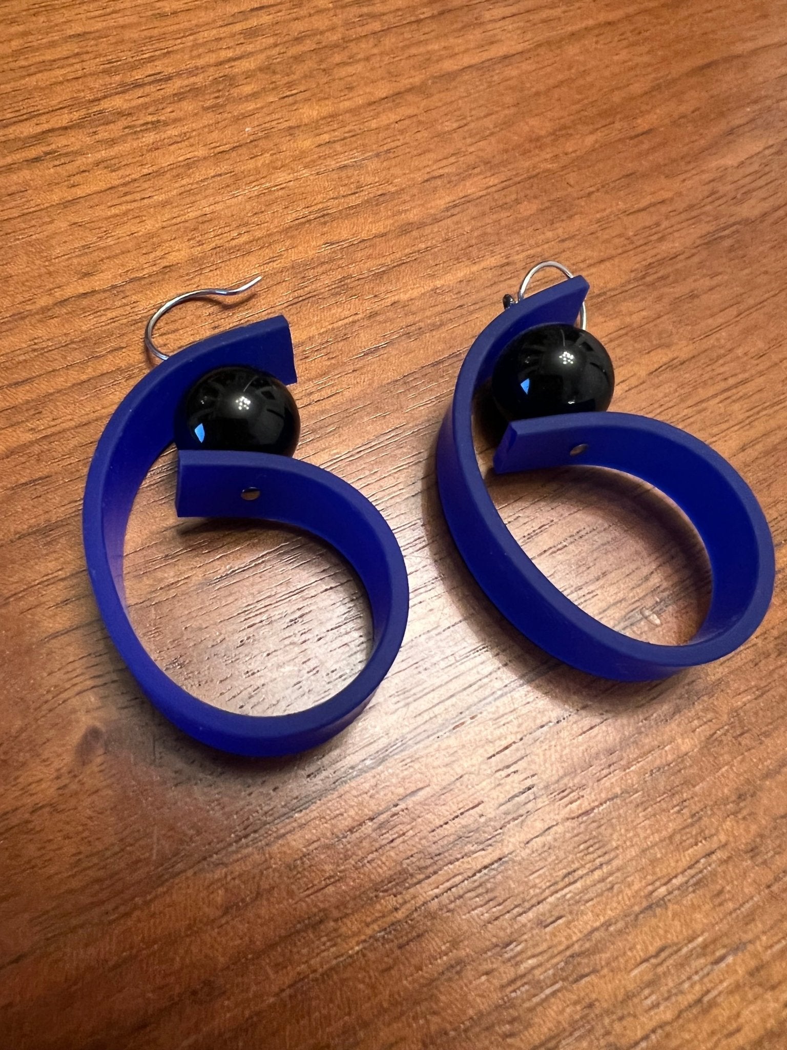 PENSEUR Earrings - Maison Numéro 12