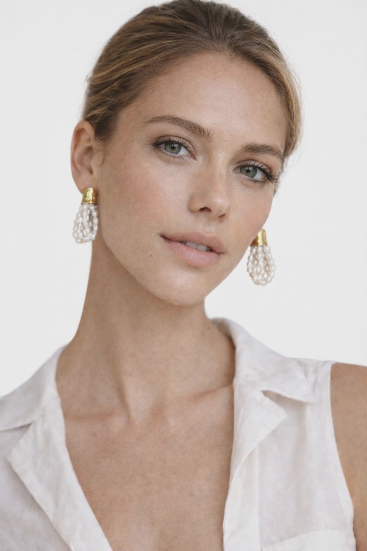 Boucles d'oreilles portées Maison Numéro 12