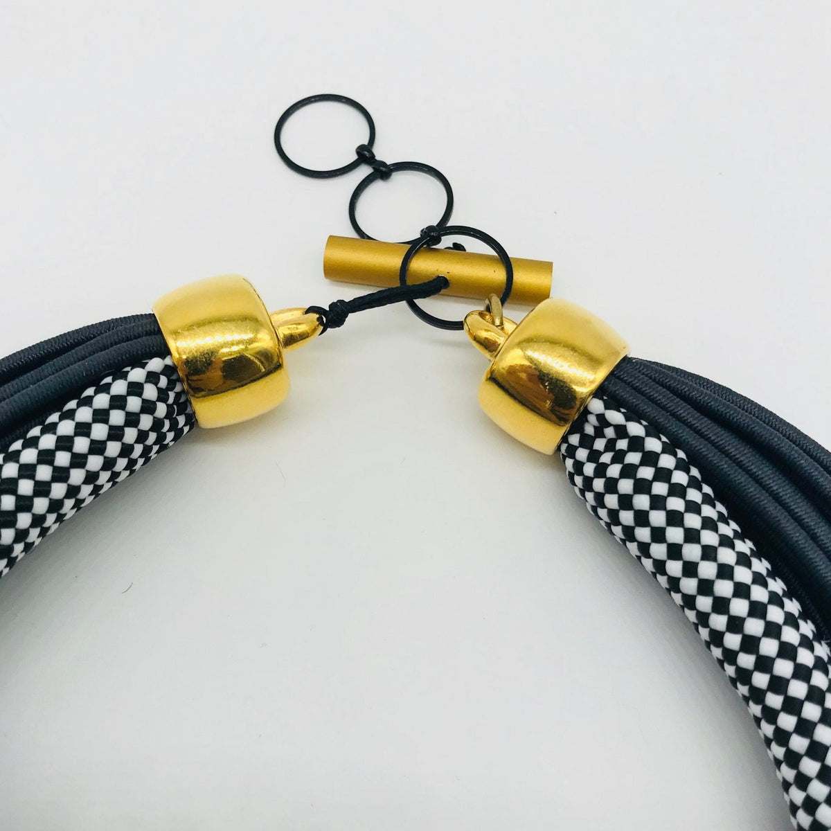 SOBRA Necklace - Maison Numéro 12